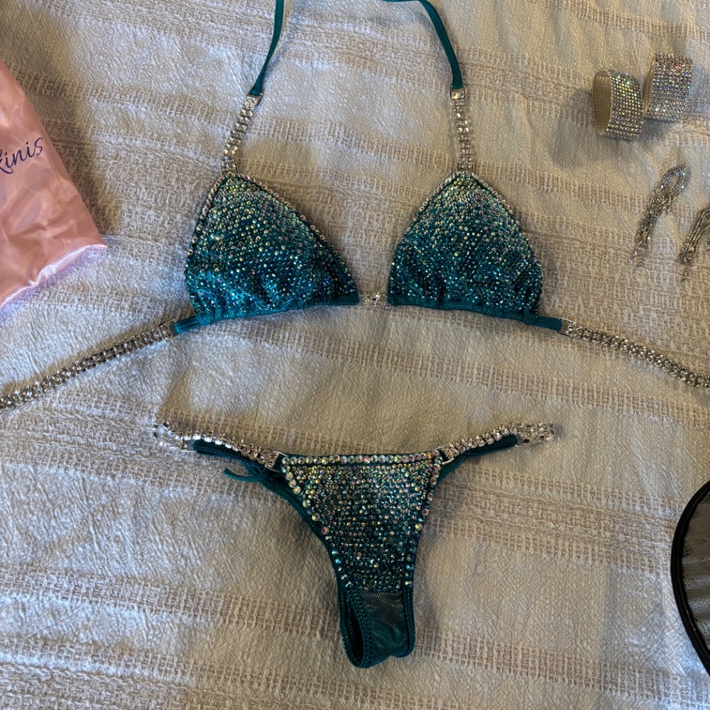 NPC Competition Bikini - Picture 2 of 7